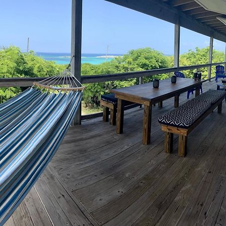הוילה House Of Blue At Turtle Cove Long Island Bahamas מראה חיצוני תמונה